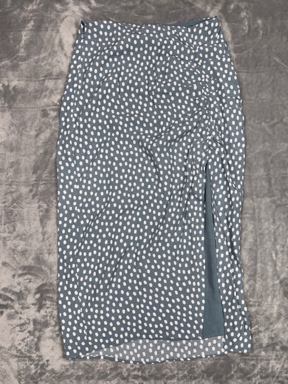 Abercrombie & Fitch Teal and White Dot Ruched‎ Side-Slit Midi Skirt
